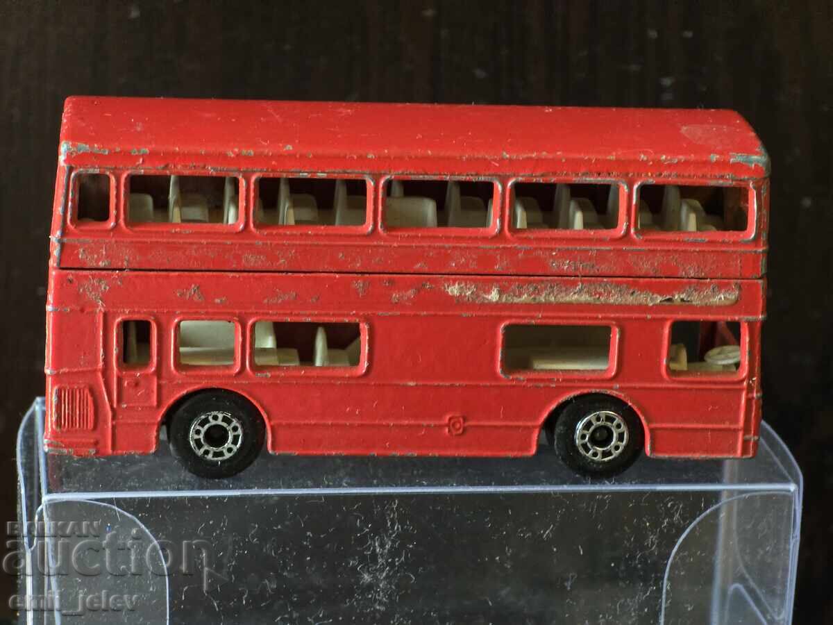 LESNEY MATCHBOX - 17B The Londoner red body 1972-1980 with price 4.99 BGN | € 2.55 LESNEY MATCHBOX - 17B The Londoner red body 1972-1980 with price 4.99 BGN | € 2.55