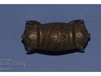 Brățară veche de bronz, tip praștie, cu cruce