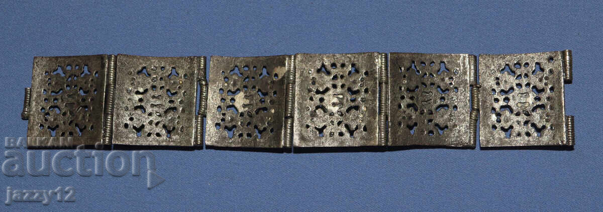 Old traditional bronze bracelet - 6