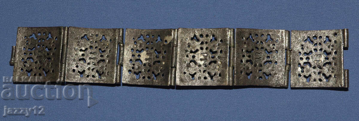 Old traditional bronze bracelet - 7