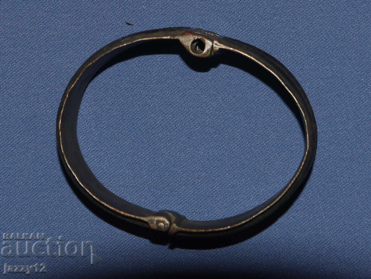 Δημοπρασία Παλιό ασημένιο παραδοσιακό βραχιόλι