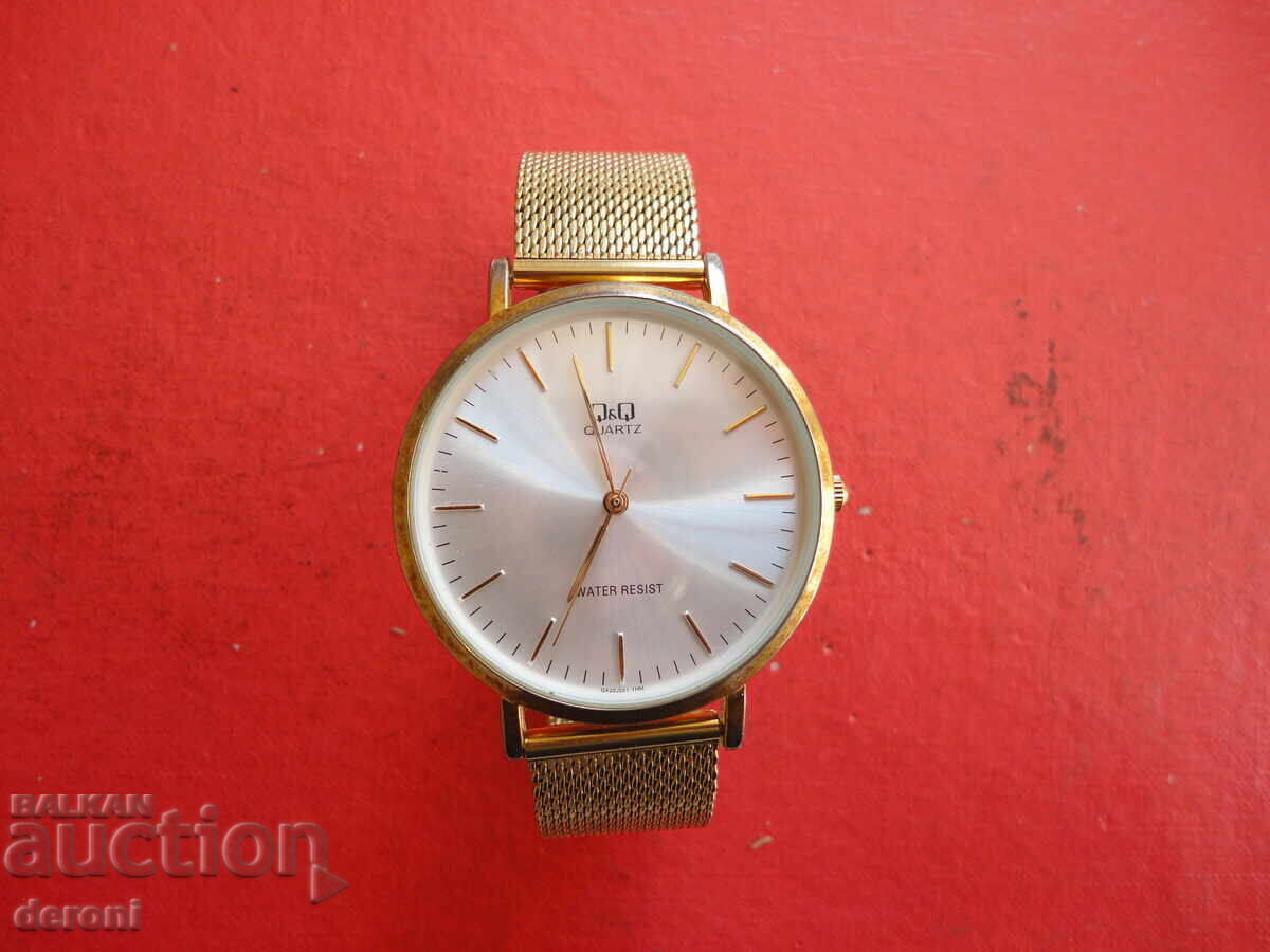 Great gold-plated Q&Q watch with price 35.00 BGN | € 17.90