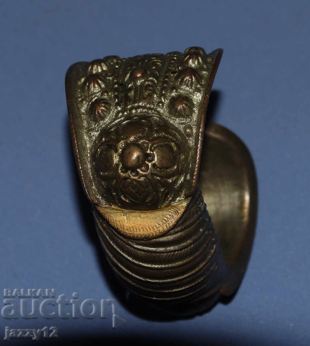 Old bronze slingshot bracelet - 6