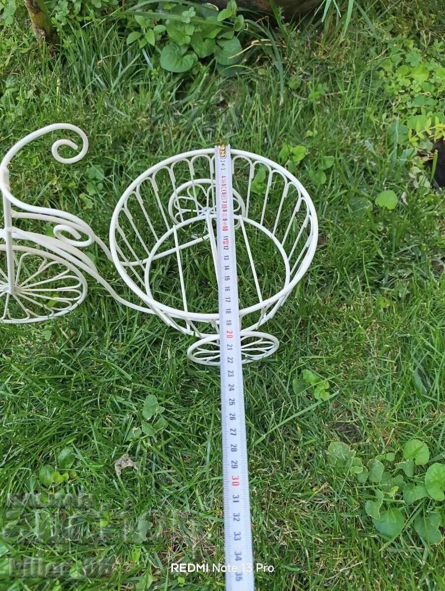 Μεταλλική βάση για γλάστρα σε σχήμα τροχού - 5