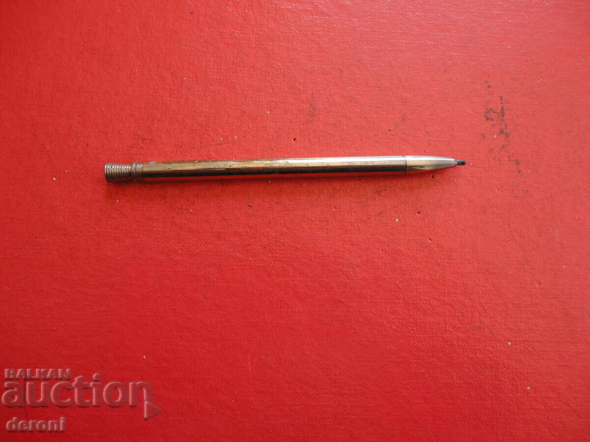 Delivery of Gold-plated Maybelline Velvet Black Eyeliner