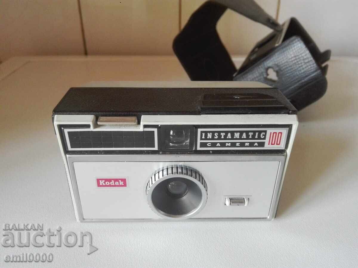 Παλιά γερμανική φωτογραφική μηχανή KODAK Instamatic 100