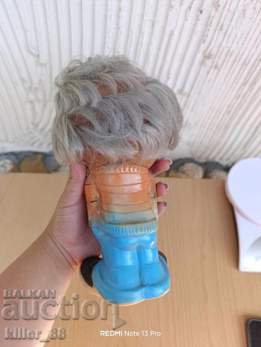 Δημοπρασία Γουρούνι Χούλιγκαν (Chochko Huligana) Δημοπρασία Γουρούνι Χούλιγκαν (Chochko Huligana)