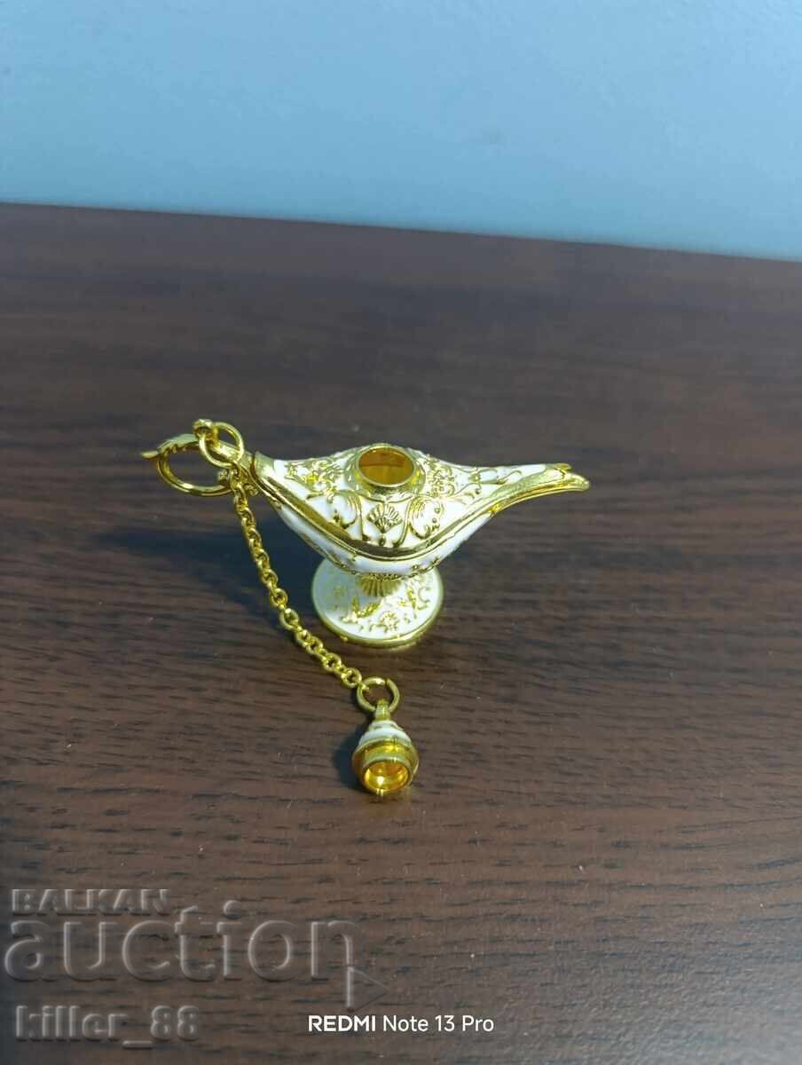 Παράδοση Μινιατούρα Λάμπα του Αλαντίν Παράδοση Μινιατούρα Λάμπα του Αλαντίν