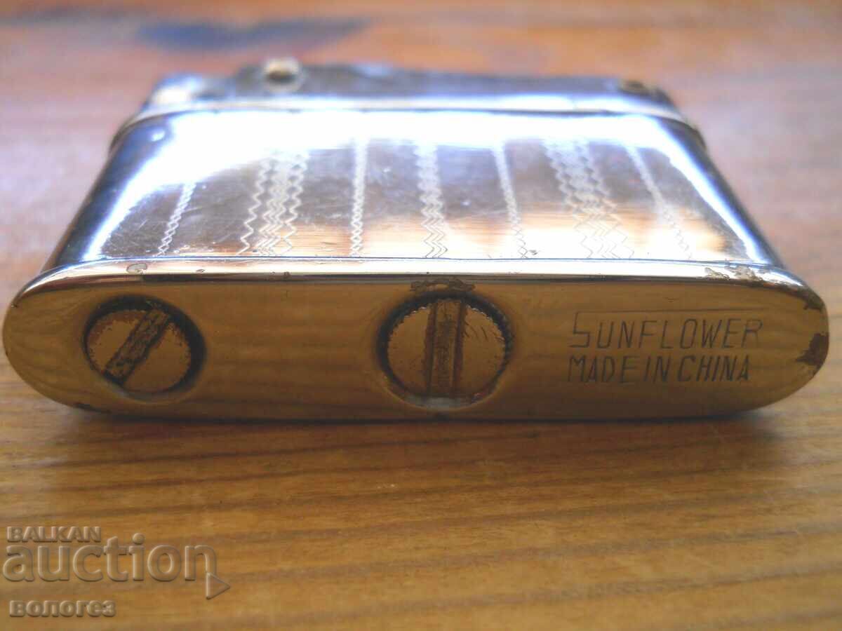 Licitație Brichetă cu gaz "Sunflower" Licitație Brichetă cu gaz "Sunflower"