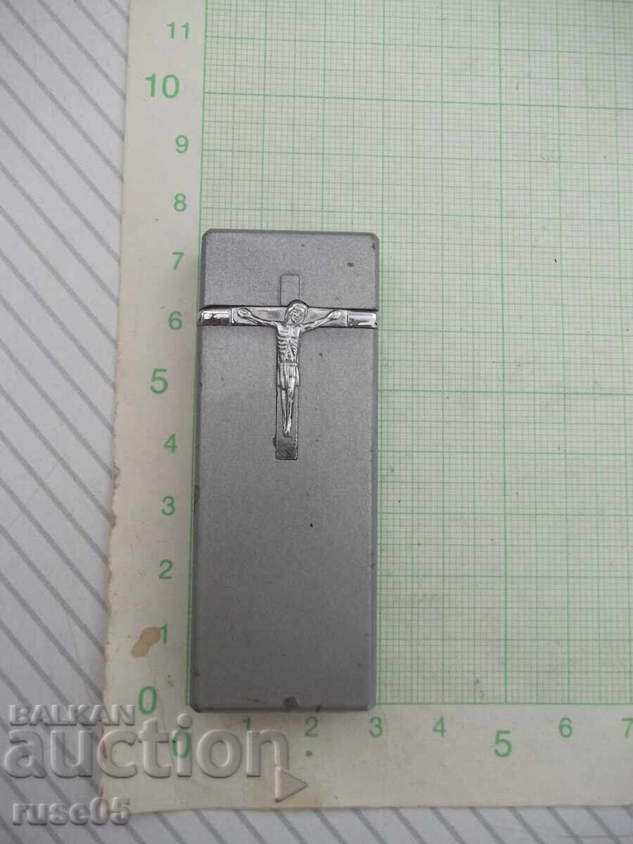 Gas lighter with crucifix, piezoelectric, with jet flame with price 10.00 BGN | € 5.11 Gas lighter with crucifix, piezoelectric, with jet flame with price 10.00 BGN | € 5.11