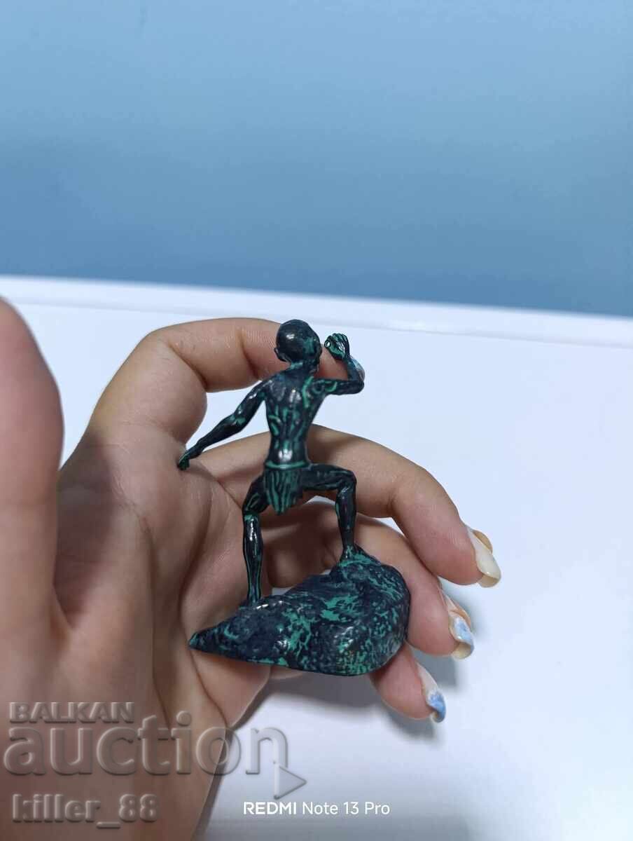 Auction  Metal Figurine, Not Magnetic