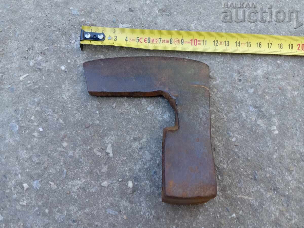 Δημοπρασία Παλιό μικρό τσεκούρι, τσεκούρι, σφυρήλατο σίδερο με λεπίδα σπαθιού