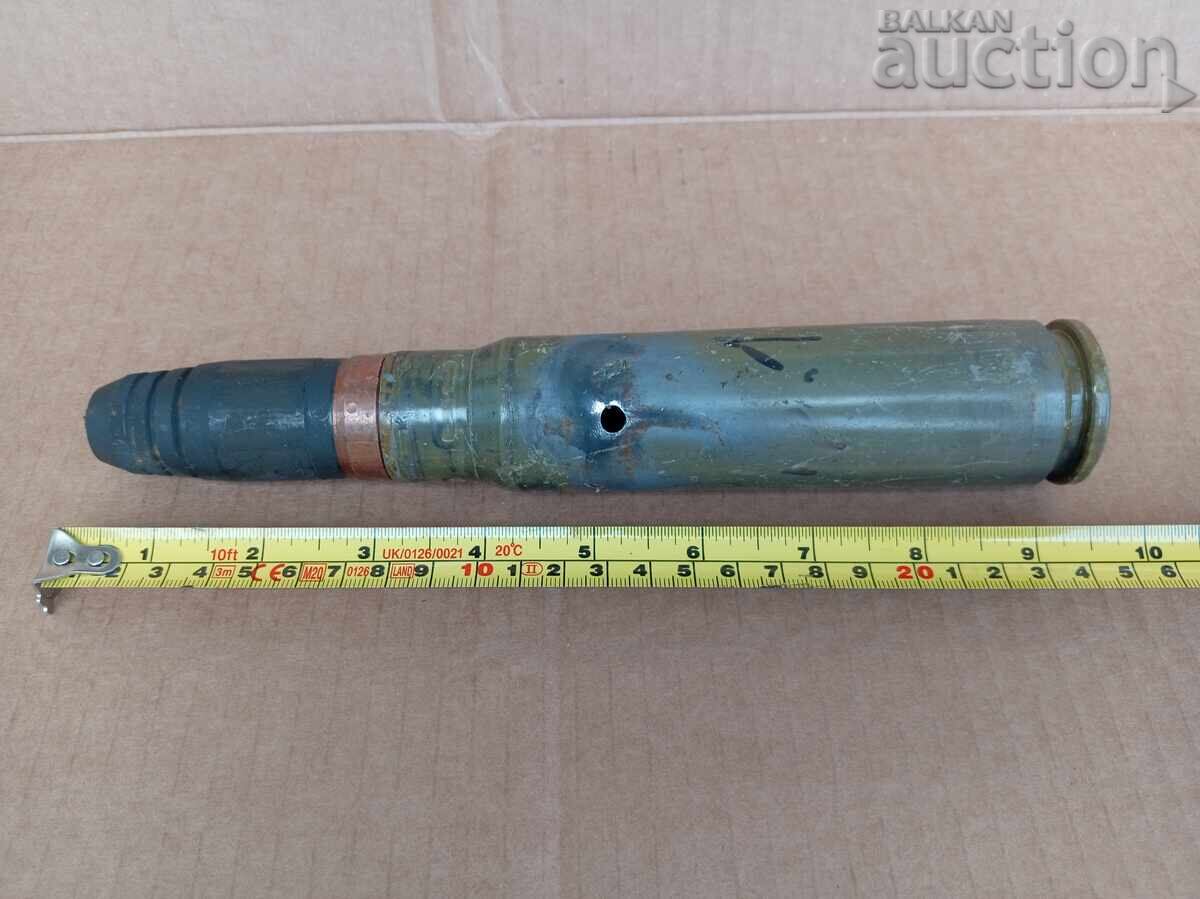 Παράδοση Μεγάλος παλιός τεράστιος εκπαιδευτικός κάλυκας βλήμα βόμβα