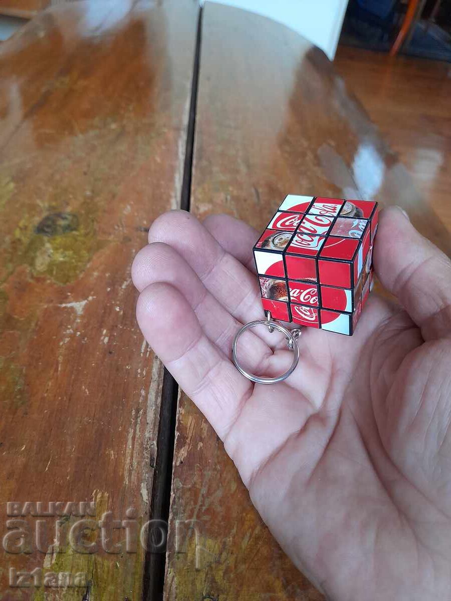 Licitație Suvenir vechi, breloc, cub de aranjat Coca Cola