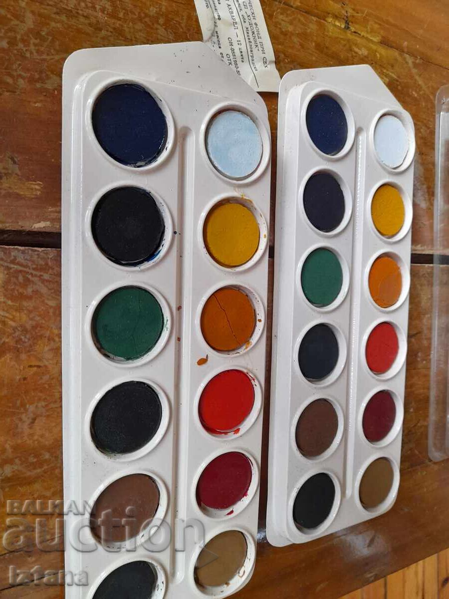 Auction  Old watercolors, paints