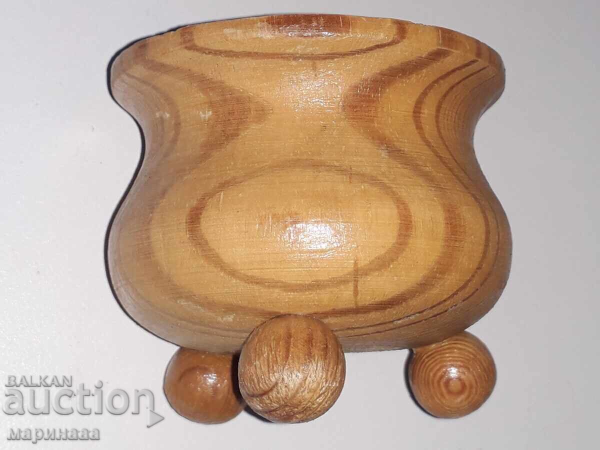 SET OF CANDLE HOLDERS. WOOD with price 8.00 BGN | € 4.09 SET OF CANDLE HOLDERS. WOOD with price 8.00 BGN | € 4.09