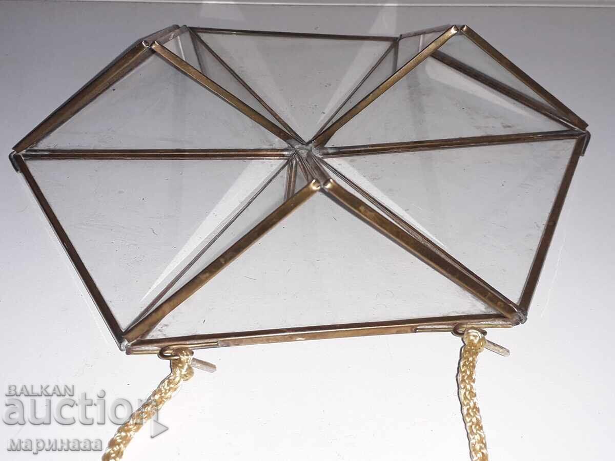 ΠΑΛΑΙΑ ΠΑΡΑΔΟΣΗ ΓΙΑ ΔΙΑΚΟΣΜΗΣΗ - 5