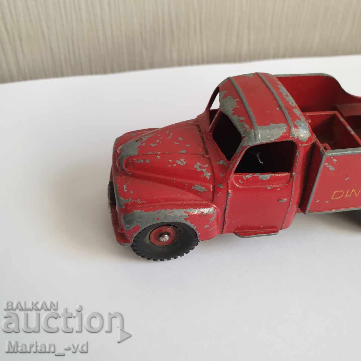Auction  Old collectible DINKY TOYS CITROEN U23 car
