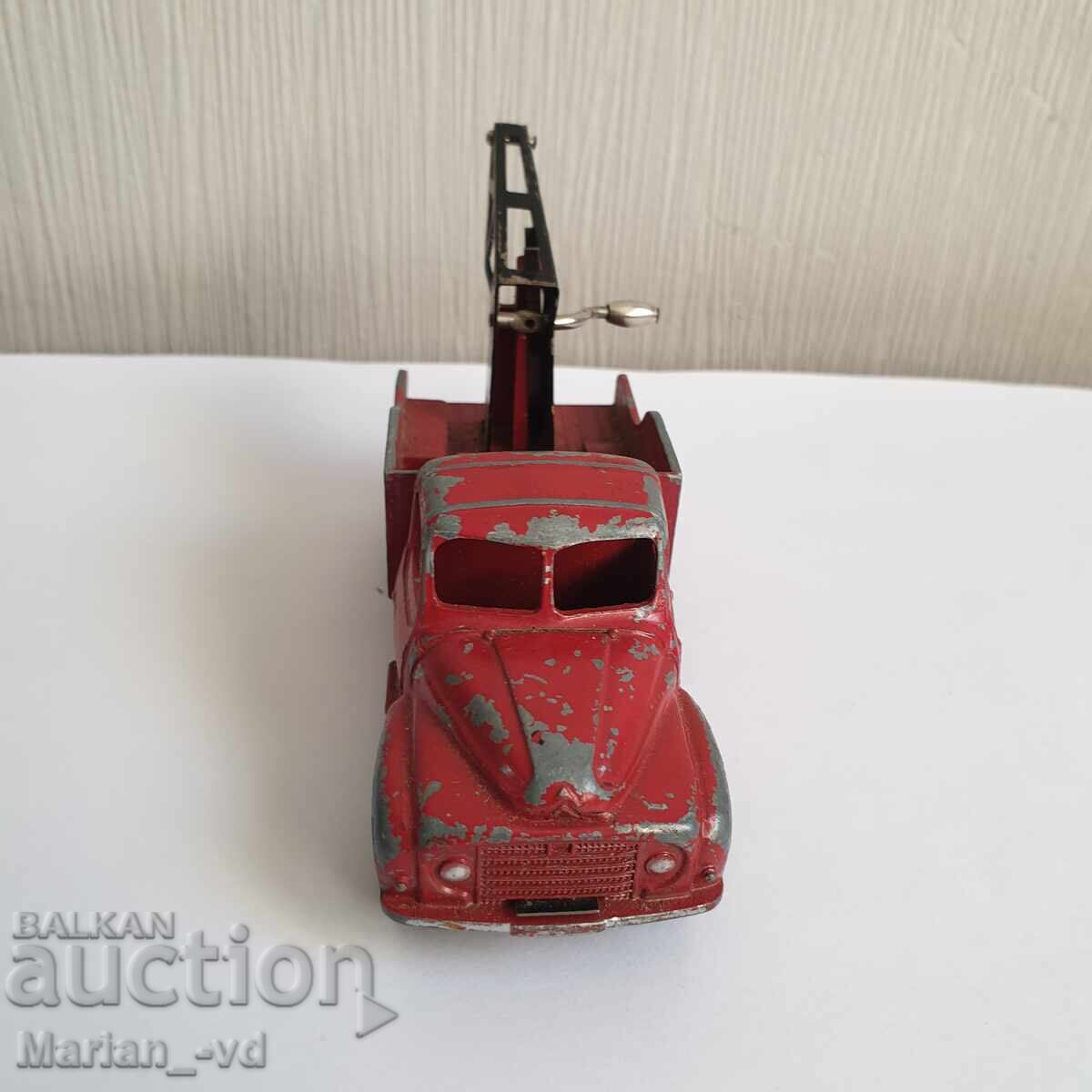 Old collectible DINKY TOYS CITROEN U23 car - 5
