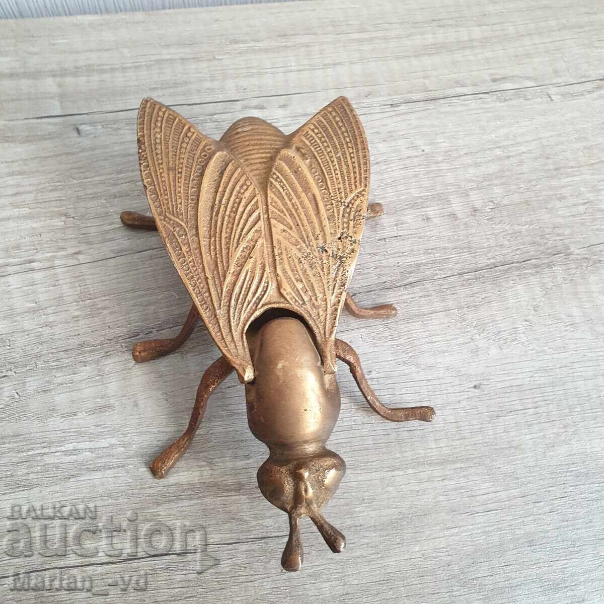 Cenușar din bronz, muscă - 6 Cenușar din bronz, muscă - 6