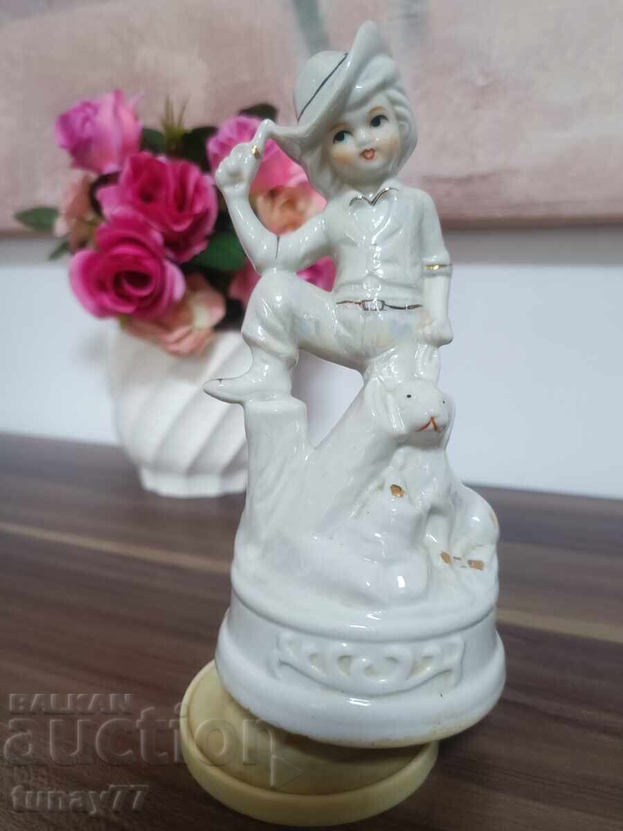 Красива музикална порцеланова фигура работи - 5 Красива музикална порцеланова фигура работи - 5