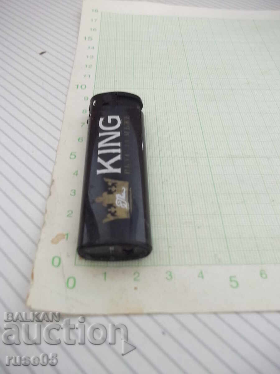 Lighter "KING" gas piezo-crystal with soft flame with price 5.00 BGN | € 2.56
