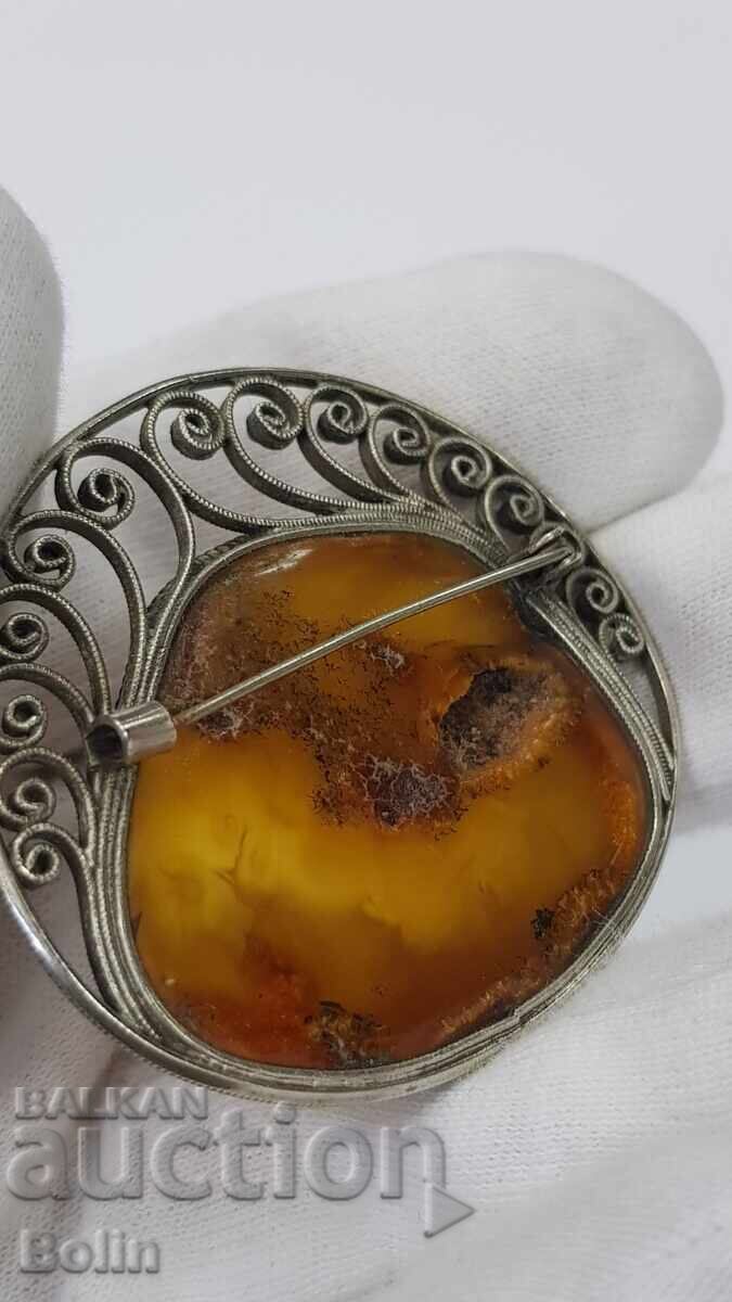 Beautiful old brooch with a huge natural amber piece, Europe - 5