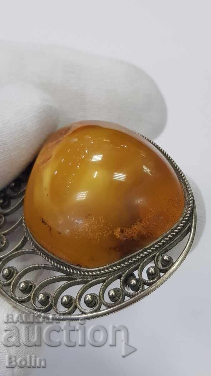 Beautiful old brooch with a huge natural amber piece, Europe - 6