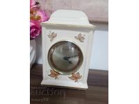 Ceas de cuarț porțelan