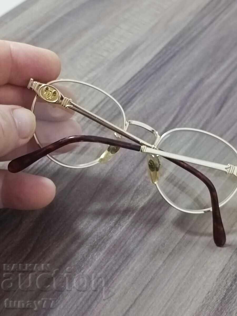 Gold-plated glasses with Disney markings with price 55.00 BGN | € 28.12 Gold-plated glasses with Disney markings with price 55.00 BGN | € 28.12