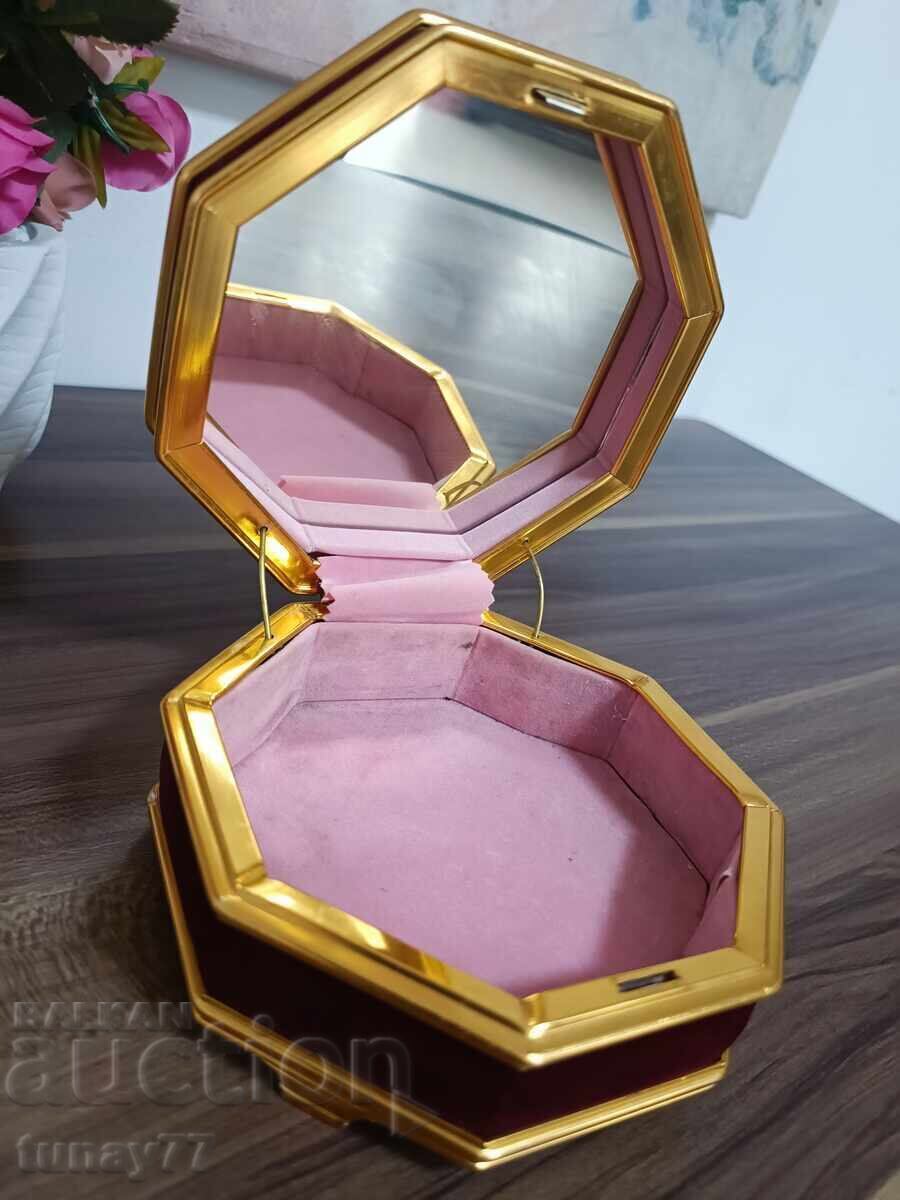 Доставка на Винтиж кадифен кутия за бижута с маркировка огледало Доставка на Винтиж кадифен кутия за бижута с маркировка огледало