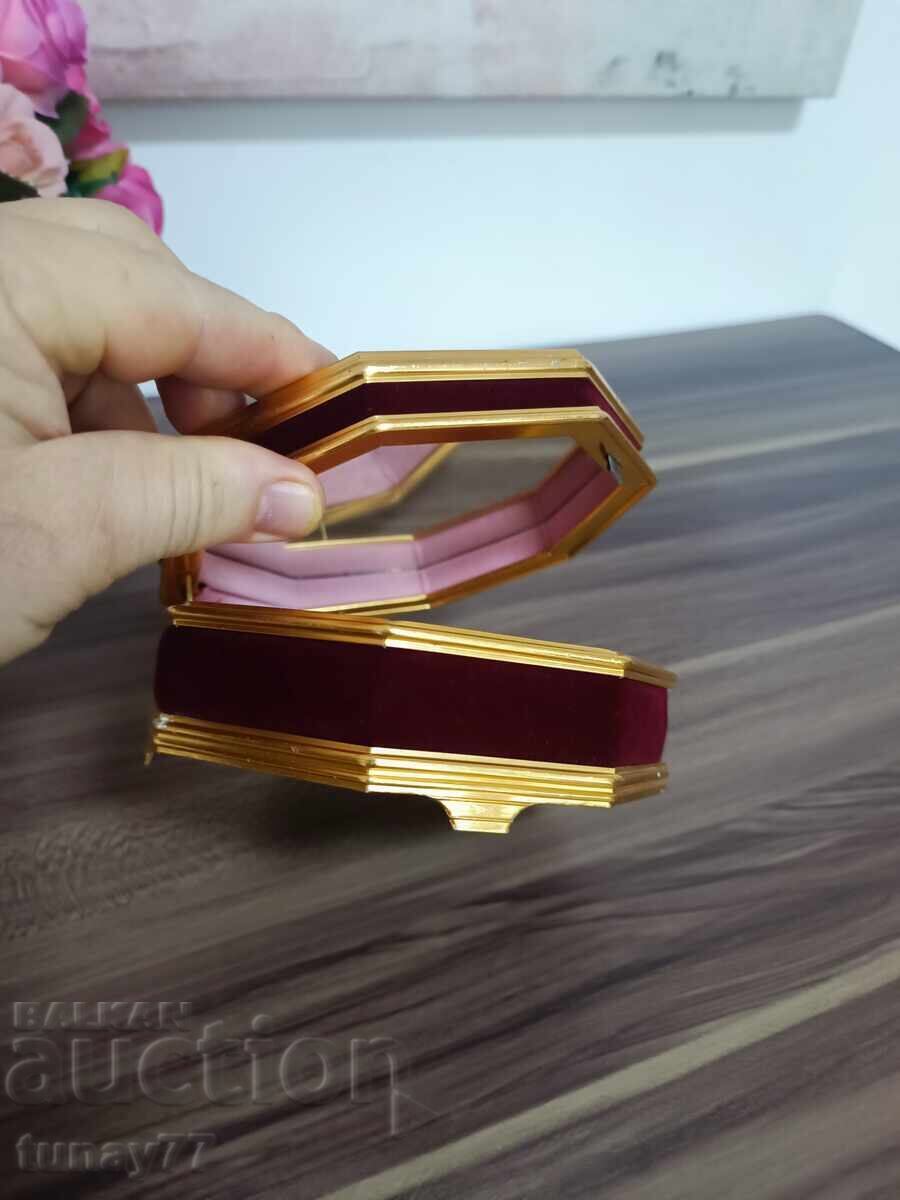 Винтиж кадифен кутия за бижута с маркировка огледало - 5 Винтиж кадифен кутия за бижута с маркировка огледало - 5