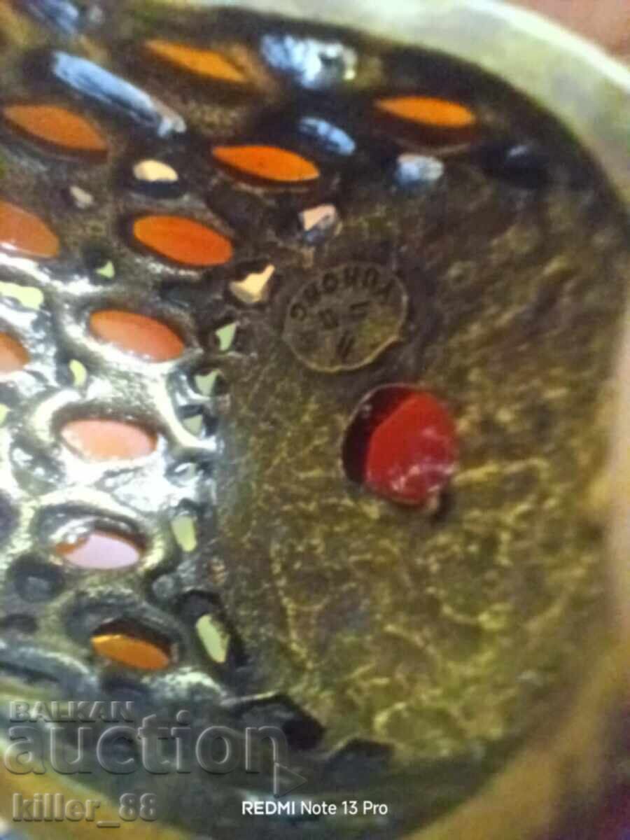 Δημοπρασία Γκρίβνα με υπογραφή Yuhong