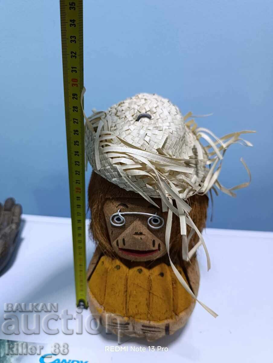 Livrarea Lucrări manuale din nuci de cocos