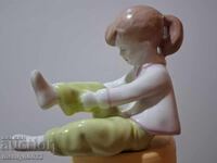 Figurină din porțelan maghiar, FETIȚĂ, statuetă din porțelan
