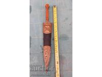 Bachelor's (or Single's) CAMICHA (or CAMICHA for a single person)