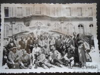 Стара снимка, Яперней, предъ общинския домъ