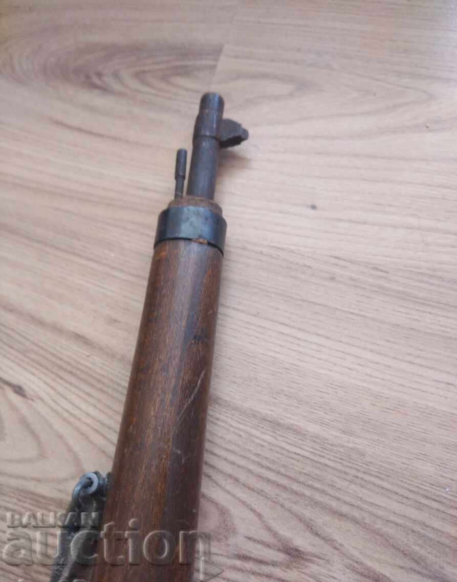 Delivery of OLD MANNLICHER RIFLE