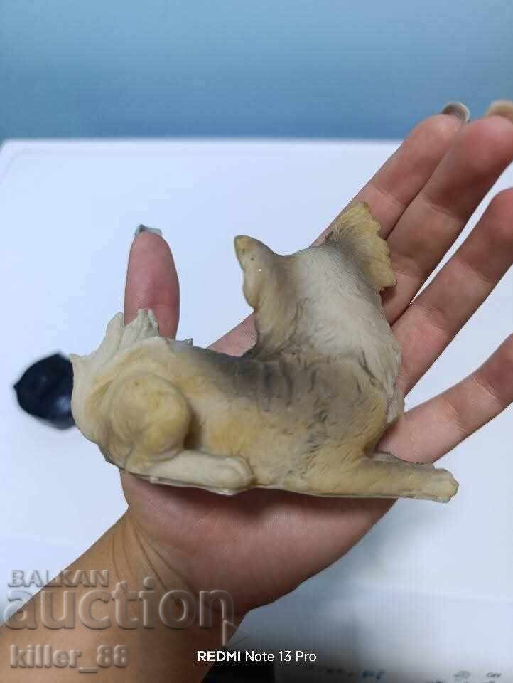 Доставка на Сладка статуетка на кученце Доставка на Сладка статуетка на кученце