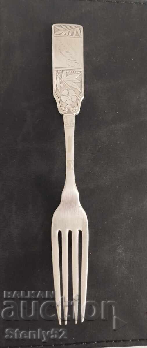 Старинна посребрена мелхиорена десертна количка.