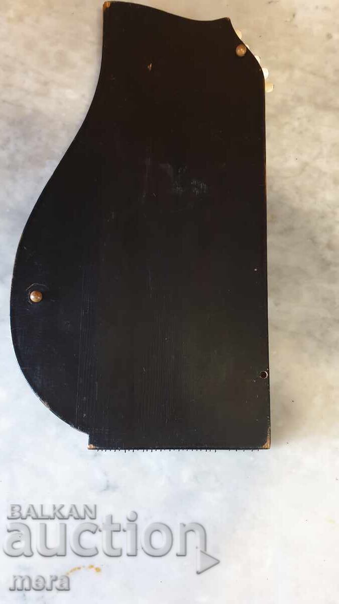 Instrument muzical german vechi - citra - 5 Instrument muzical german vechi - citra - 5