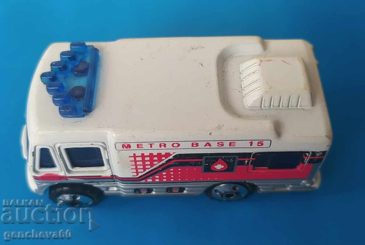 MATTEL MATCHBOX 1998g.TRUCK CAMPER - 5