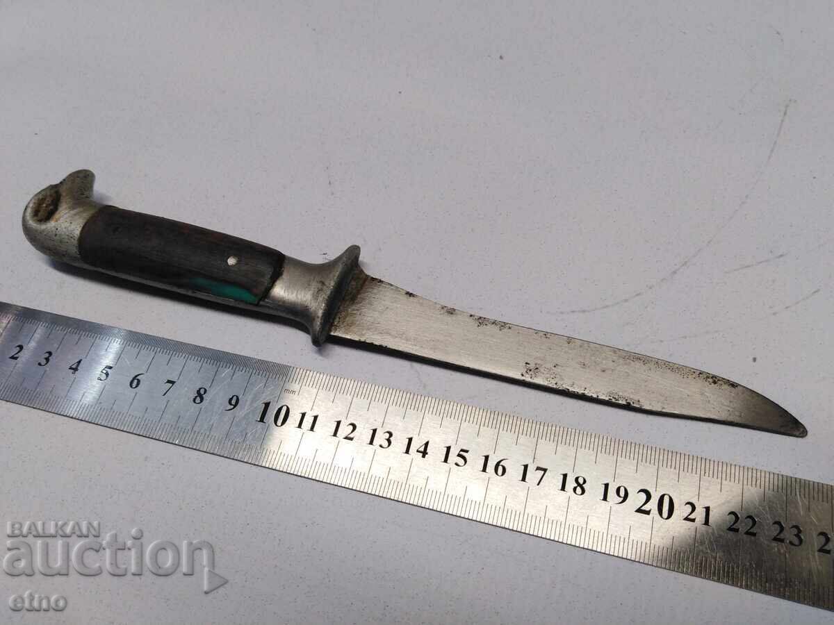 Доставка на СТАР НОЖ С ОРЛОВА ГЛАВА Доставка на СТАР НОЖ С ОРЛОВА ГЛАВА