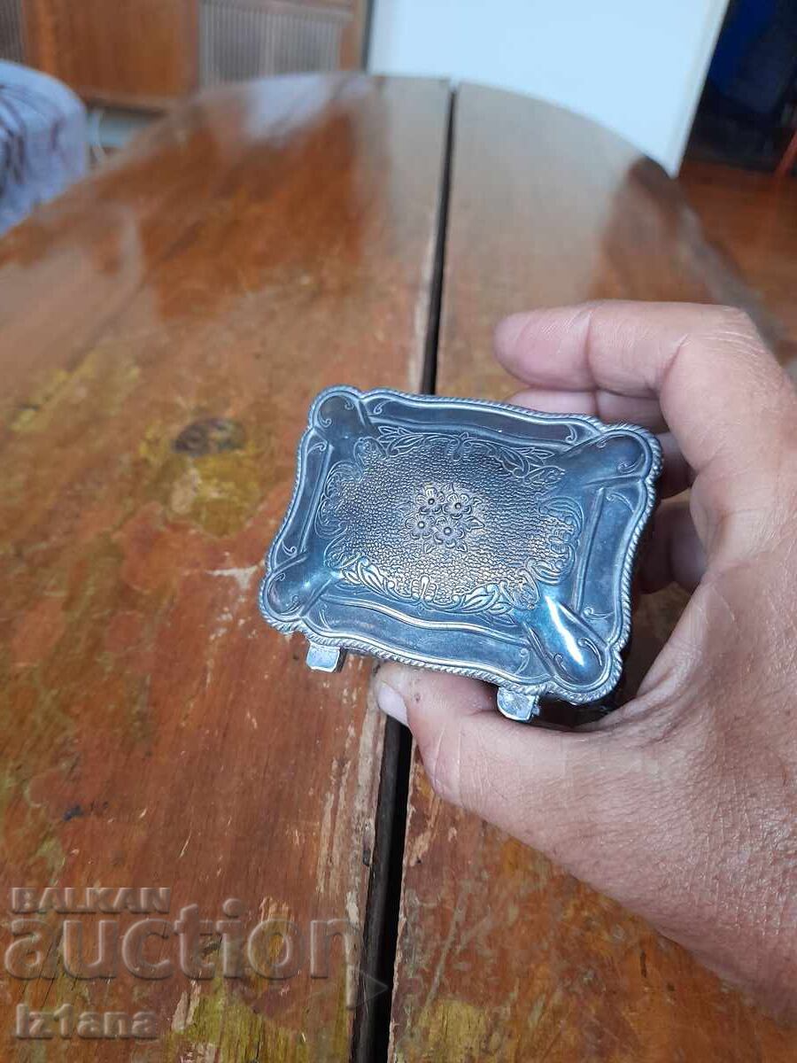 Παλιά κοσμηματοθήκη - 5 Παλιά κοσμηματοθήκη - 5