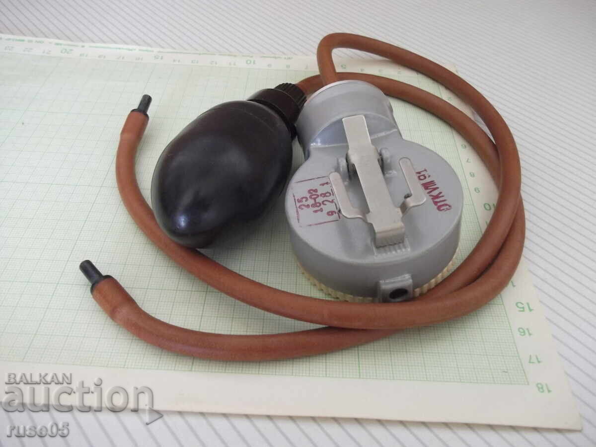 Manometer and pump from a mechanical blood pressure measuring device - 5