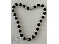 Колие с тъмен кехлибар и естествени бели перли 72.93 гр.