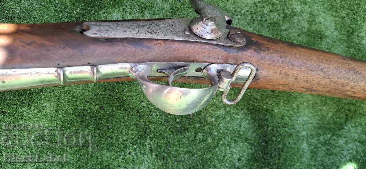 Доставка на Френски армейски мускет обр.1842год.