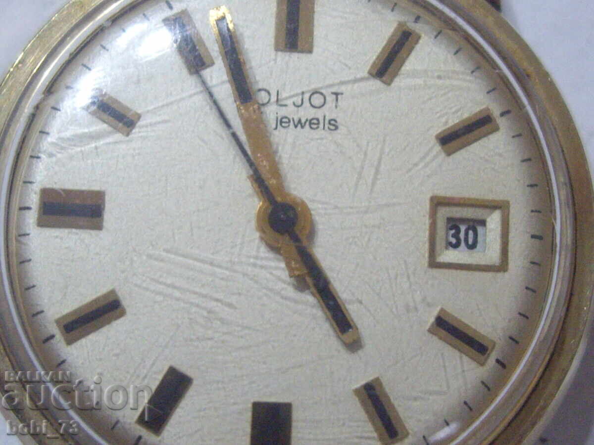 Παράδοση Παλιό ρωσικό επιχρυσωμένο ρολόι