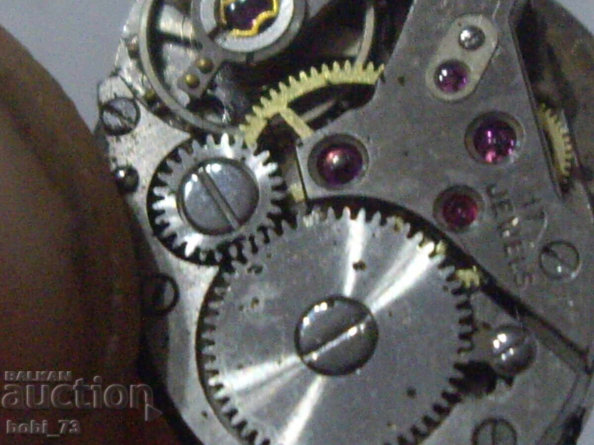 Women's gold-plated watch - 7 Women's gold-plated watch - 7