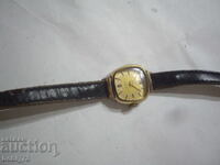 Women's gold-plated watch